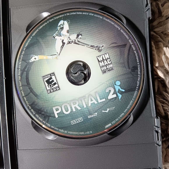 WIN MAC DVD Portal 2 Game - Picture 3 of 5